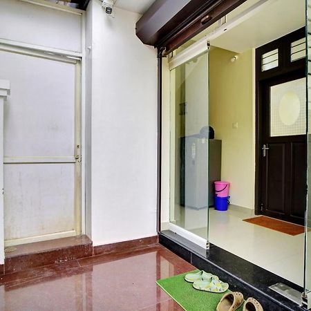 Hotel O Crystal Executive Suites Kochi Екстер'єр фото